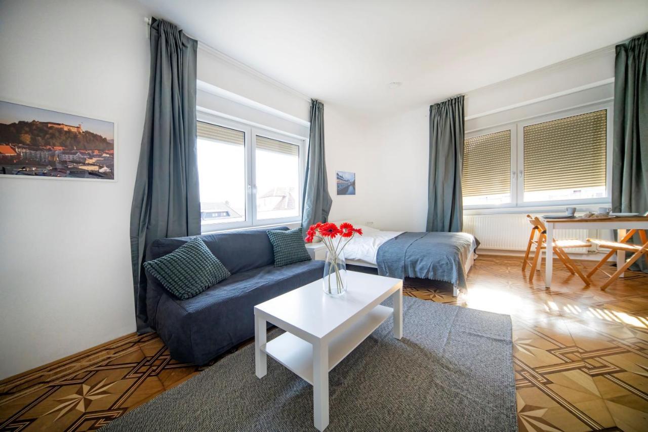 P & B Apartment Ljubljana Kültér fotó